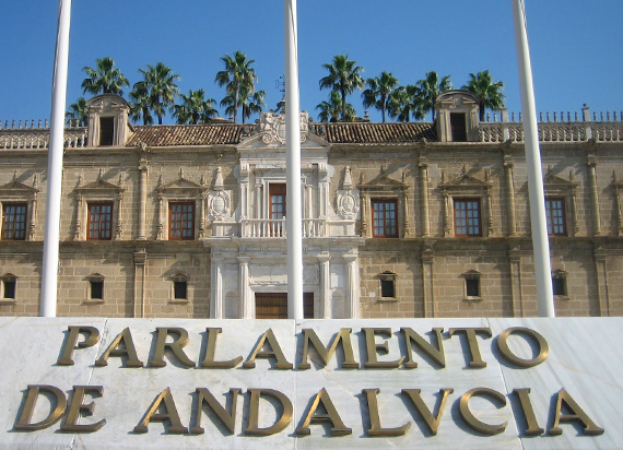 Fachada del Parlamento de Andalucía