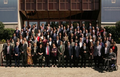 Foto de familia de responsables del Grupo Social ONCE junto a los participantes en el CCG