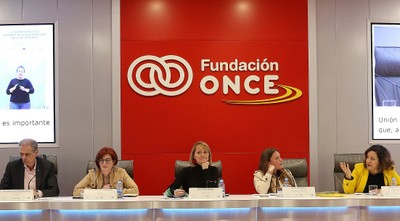 Las cuatro europarlamentarias debaten moderadas por el periodista González Huesa