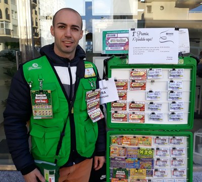 Luis Pino Fernández, agente vendedor de los productos de juego de la ONCE