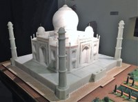 Maqueta accesible del Taj Mahal del Museo Tiflológico de la ONCE