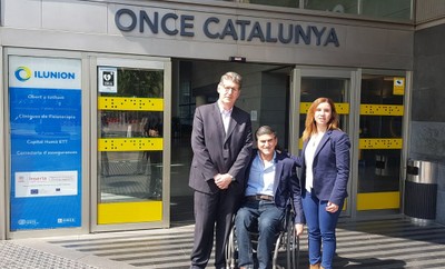 De izda. a dcha. Manel Eiximeno, Jairo Clopatofsky y Natalia Guala