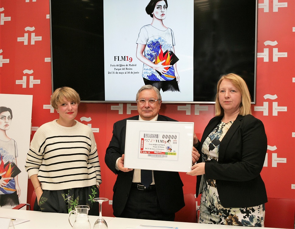 De izquierda a derecha, Sara Morente, Manuel Gil y Carmen Bayarri