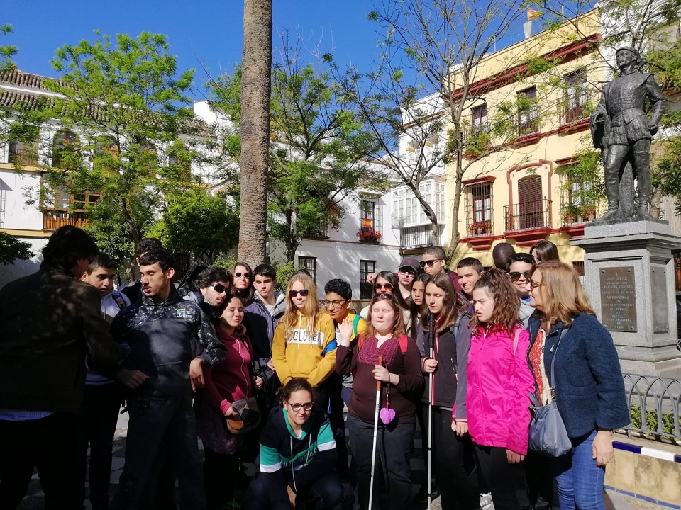 En el barrio de Santa Cruz