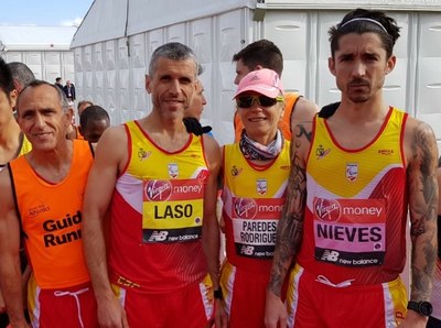 De izquierda a derecha, Lorenzo Sánchez, Alberto Suárez, Mari Carmen Paredes y Gustavo Nieves en Londres