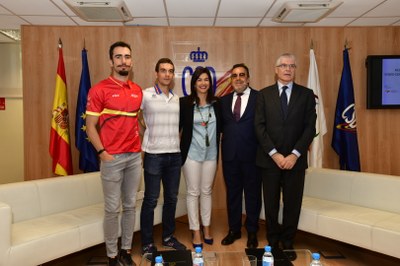 De iz. a dcha: Guillermo Rojo, Gerard Descarrega, María José Rienda, Miguel Carballeda  e  Isaías Táboas