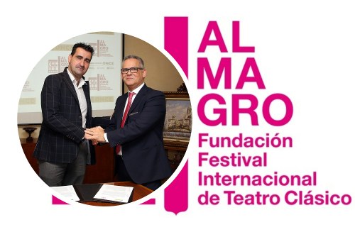 Ignacio García y Ángel Luis Gómez tras la firma del convenio
