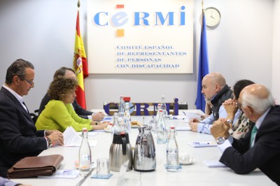 Reunión de Dolors Montserrat con el CERMI
