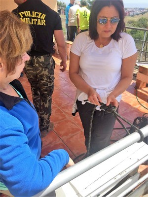 Comprobando la sujeción del lazo