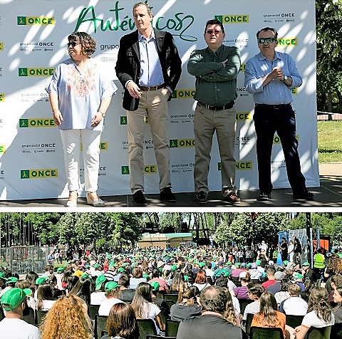 Arriba, intervinientes en el acto del Parque de Atracciones de Madrid. Abajo, panorama de los centenares de participantes
