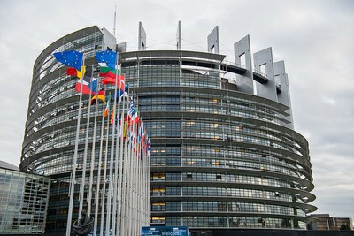Fachada del Parlamento Europeo en Bruselas