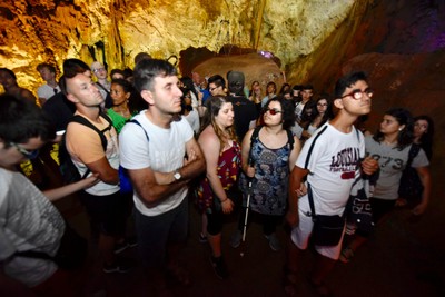 En el interior de las cuevas