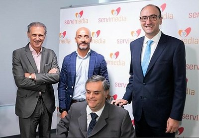 De izquierda a derecha, González Huesa, Jesús Celada, Jesús Hernández (en silla de ruedas) y Javier García