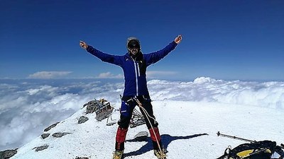 Javier García Pajares en la cima del Elbrus