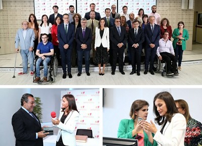 Arriba doña Letizia junto a los responsables del Grupo Social ONCE el secretario de Estado y periodistas de Servimedia. Abajo distintos momentos de la vista (FOTO: © Casa de S.M. el Rey)