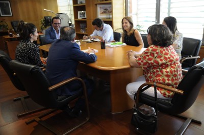 Reunión del equipo madrileño con el alcalde de Boadilla del Monte