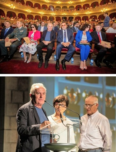 Collage de imágenes de la gala, primera fila de autoridades. Abajo, Victor Manuel recogiendo su premio , junto a Antonio y Mari Luz.