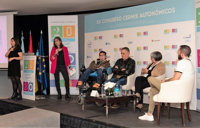 Mesa sobre universitarios con discapacidad