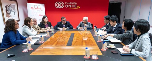 Momento de la reunión en la sede de Fundación ONCE