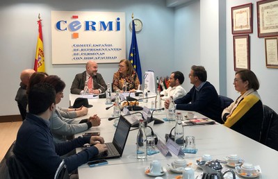 Reunión entre el CERMI y la CEDU en la firma del acuerdo