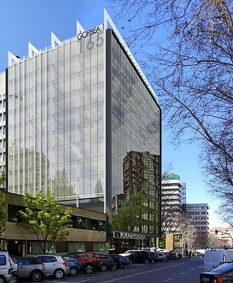 Edificio remodelado en la calle Rosario Pino como nueva sede de Juzgados