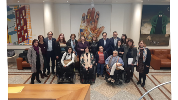 Delegación de la FCM en el Senado 