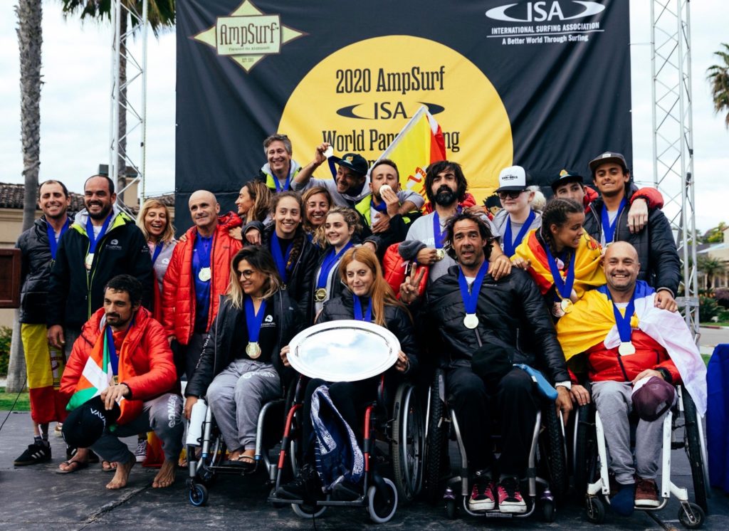 Foto de familia del equipo al completo, con sus técnicos, en California