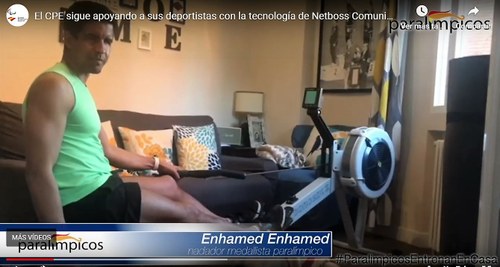 Enhamed Enhamed presenta la nueva iniciativa telemática mientras entrena en su casa