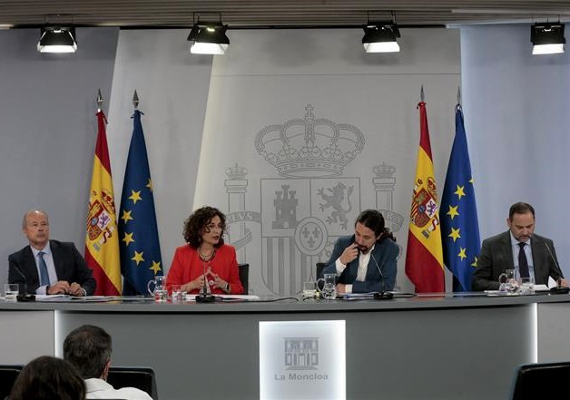 El vicepresidente Iglesias y los ministros Montero, Campo y Ábalos, en la rueda de prensa de presentación del proyecto de Ley