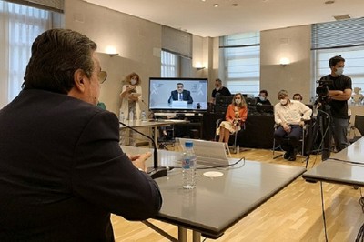Un momento de la intervención de Miguel Carballeda en CCG, celebrado telemáticamente desde la sala de prensa del Consejo General de la ONCE