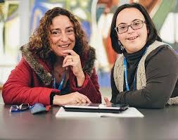 Asistente personal de una joven con discapacidad