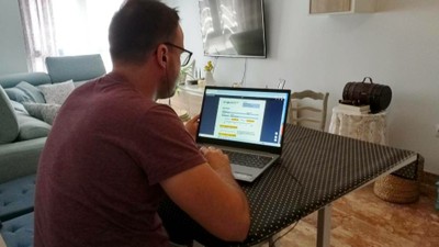 David Arévalo Espadas durante su examen online de inglés