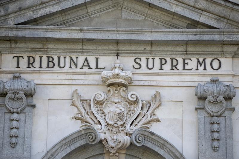 Fachada principal del Tribunal Supremo español en Madrid