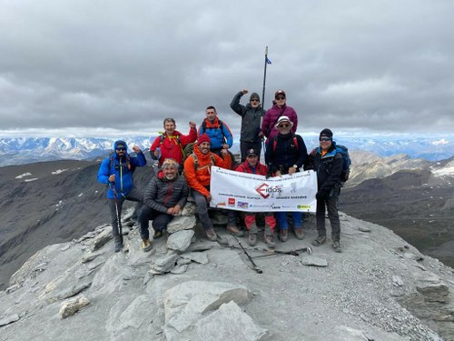 En el pico del Grande Sassière