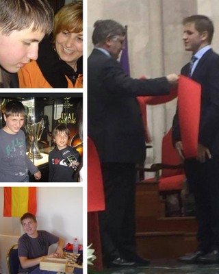 Héctor Melero Martí en distintos momentos de su infancia y adolescencia hasta recibir el título de Derecho
