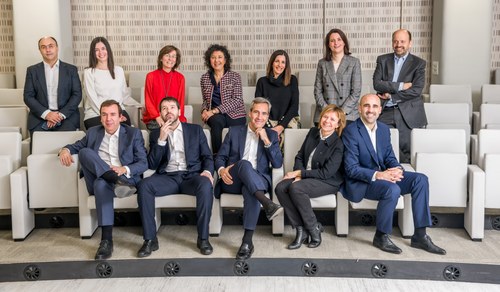 Foto de familia de los responsables del nuevo organigrama de Ilunion