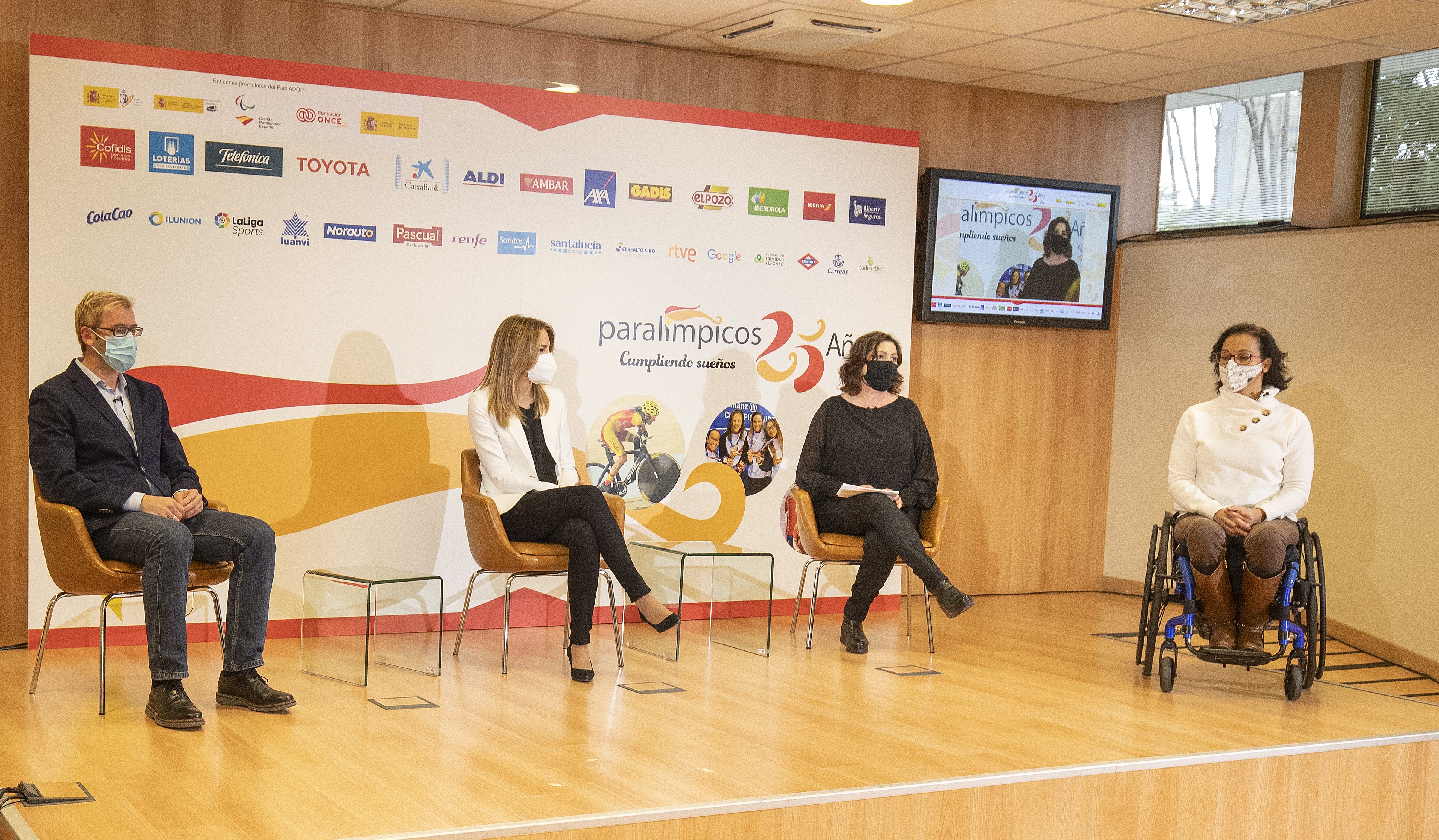 Mesa redonda en la que se analizaron los 25 años transcurridos desde la creación del CPE en 1995