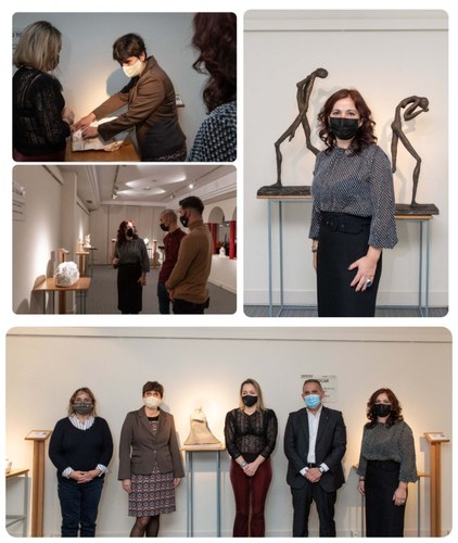 Varios momentos de la inauguración de la exposición de Alicia Rubio