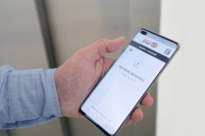 Otra imagen de la botonera virtual en dispositivo móvil