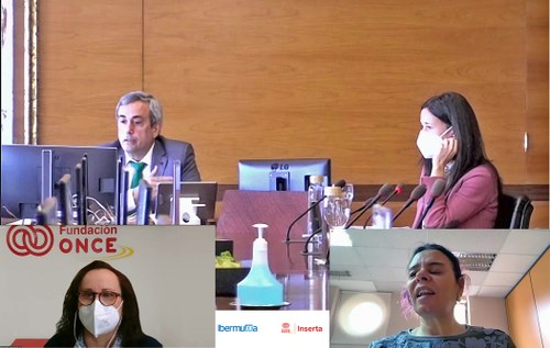 Pantallazo de la reunión de la firma del convenio con Ibermutua