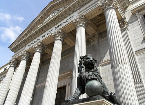 Puerta de los leones del Congreso de los Diputados