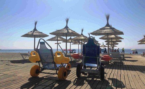 Playa Las Gaviotas de Fuengirola, totalmente accesible y adaptada para personas con discapacidad