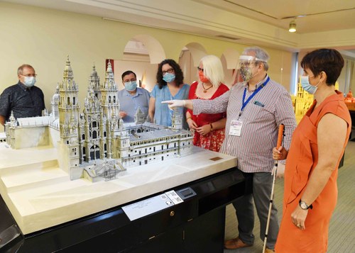 Foto de archivo de una visita al Museo durante la pandemia