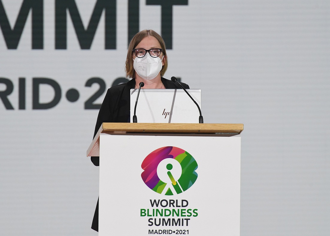 Secretaria General de la UMC, Diana Stentoft, durante su discurso de inauguración