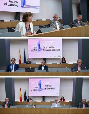 Collage de tres mesas distintas participantes en el encuentro