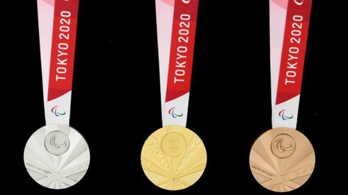 Modelo de medallas para los Juegos Paralímpicos de Tokio