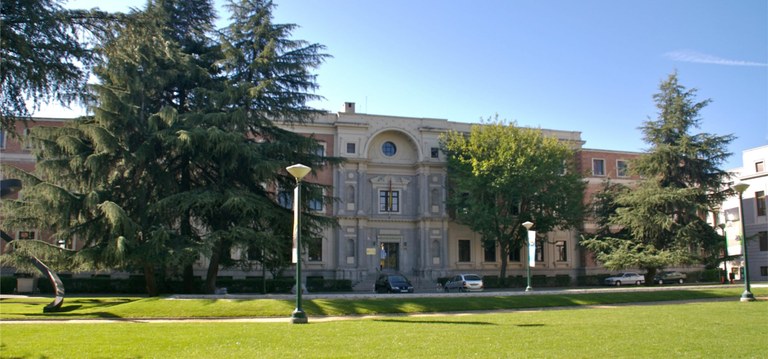 Fachada del Archivo Histórico Nacional 