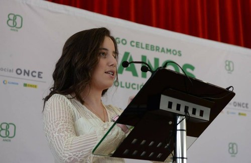 Lucía Álvarez durante un discurso con motivo del 75 aniversario del CRE de Pontevedra