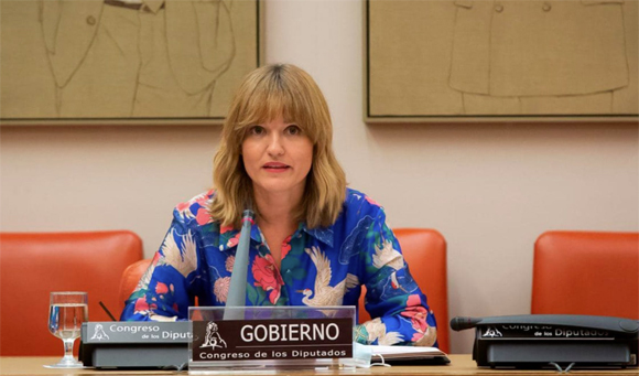 La ministra Pilar Alegría durante su primera comparecencia en la Comisión de Educación del Congreso