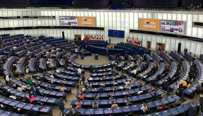 Panorámica del Hemiciclo durante el debate de los jóvenes participantes